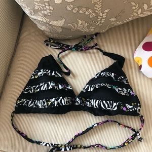 Freestyle Bathing Suit Top With Tie Straps and Thin Padding-Size Large